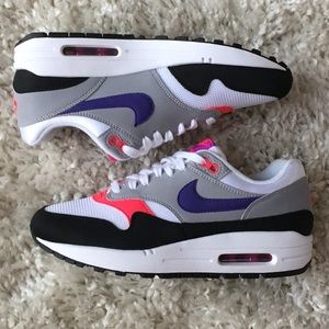 nike air max 1 raptors